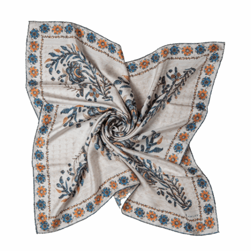 Silk Scarf "Vanuhi"