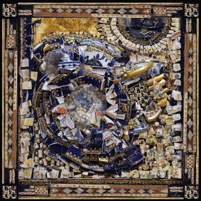 Շարֆ «Կոտրված սպասք դոնատորի դիմանկարով» - Image 3